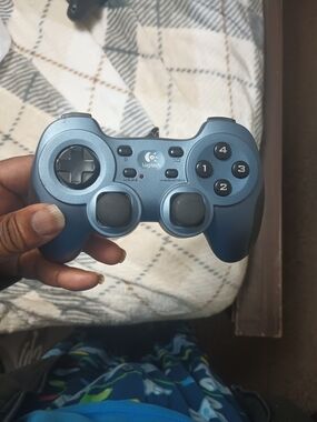 Logitech Metallic Blue Wireless Gaming Controller